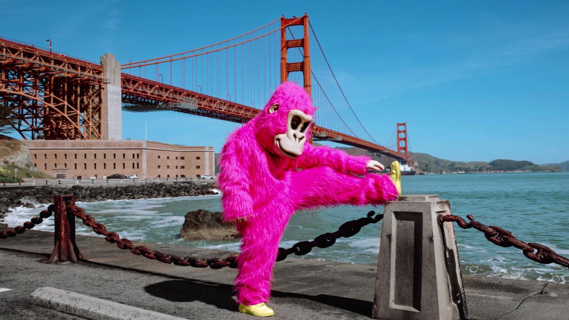 Pink gorilla at the Golden Gate Bridge